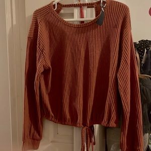 Hollister open back boyfriend waffle t-shirt